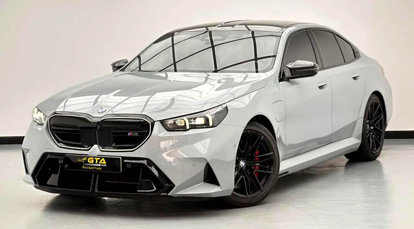 BMW M5 Standard 2026