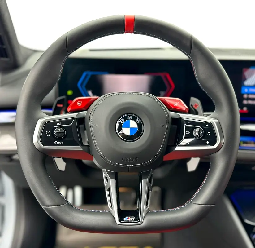 BMW M5 Standard 2026 - photo 7 - Import Émirats | International Cars