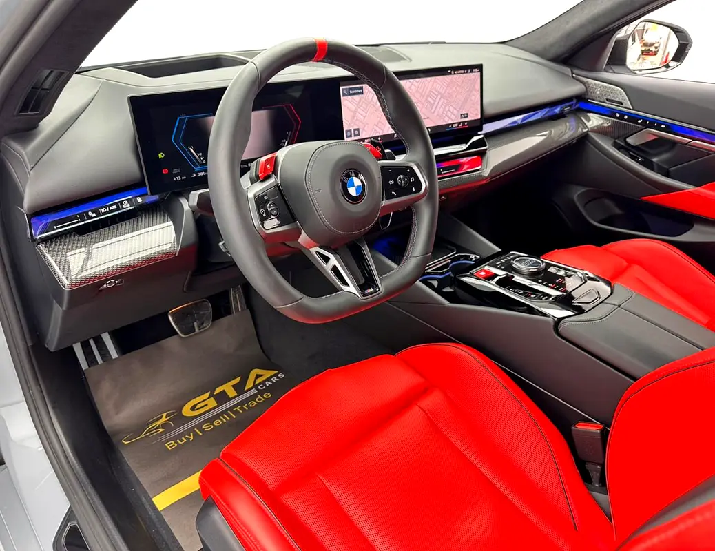 BMW M5 Standard 2026 - photo 9 - Import Émirats | International Cars