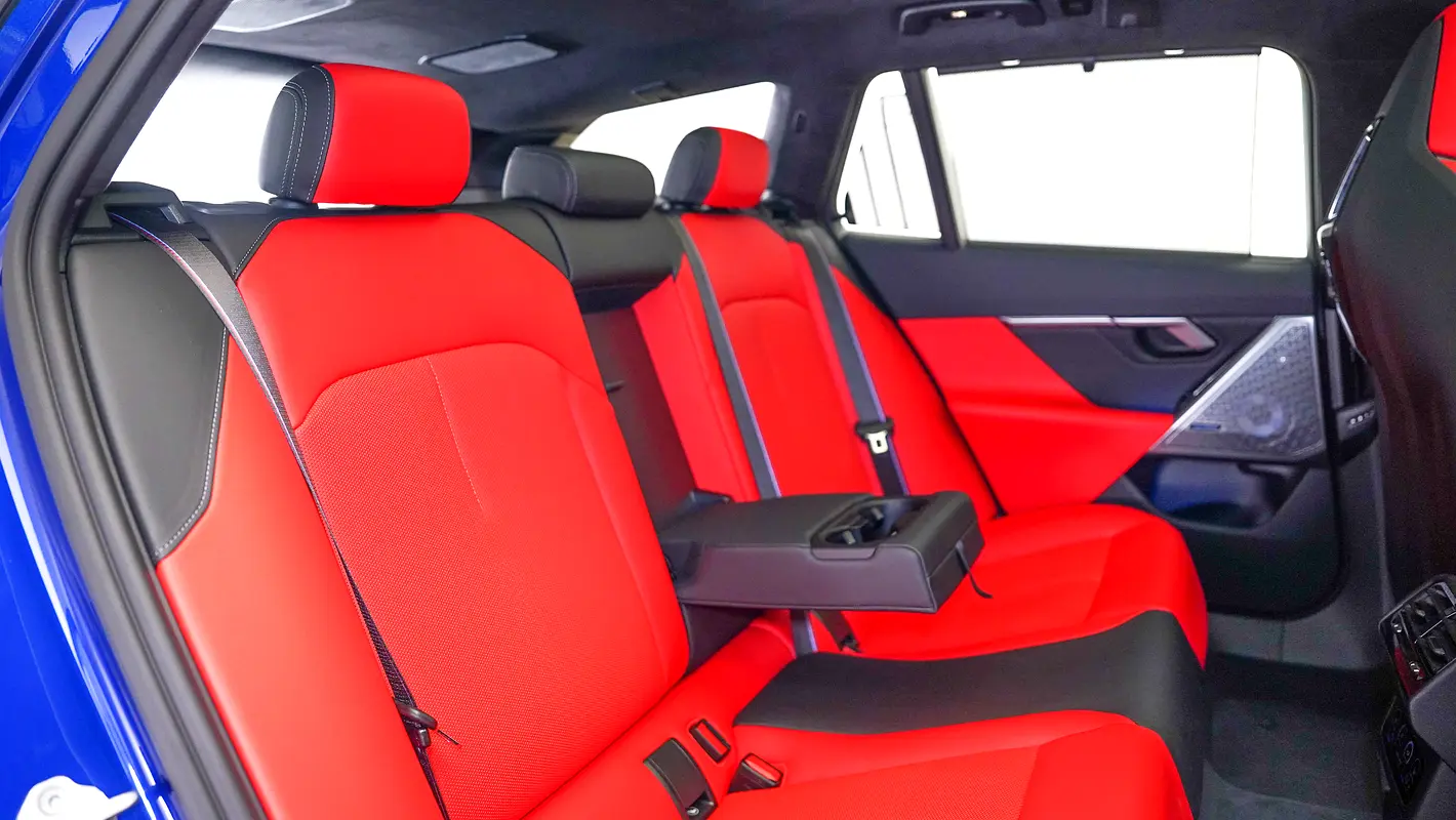 BMW M5 Standard 2026 - photo 7 - Import Émirats | International Cars