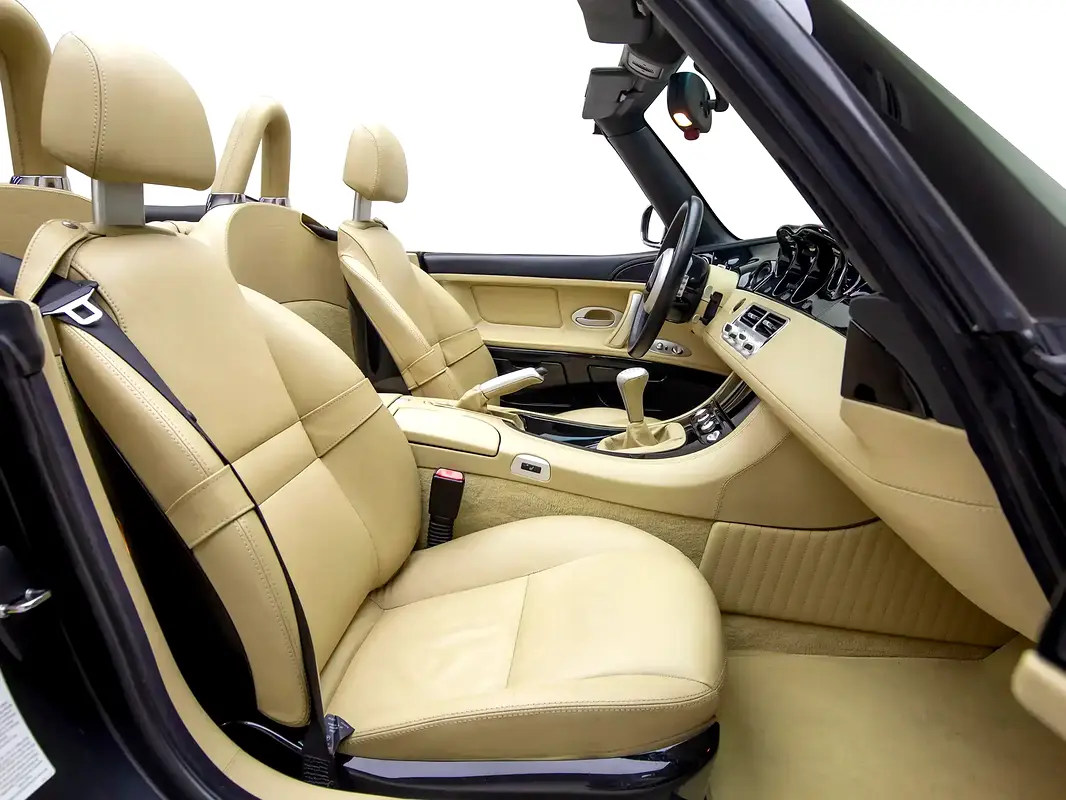 BMW Z8 Other 2001 - photo 11 - Import Émirats | International Cars