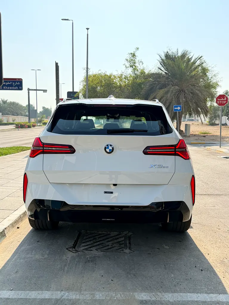 BMW X3 xDrive30i M Sport 2026 - photo 11 - Import Émirats | International Cars