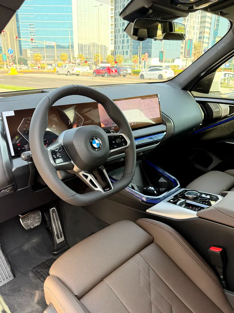 BMW X3 xDrive30i M Sport 2026 - photo 12 - Import Émirats | International Cars