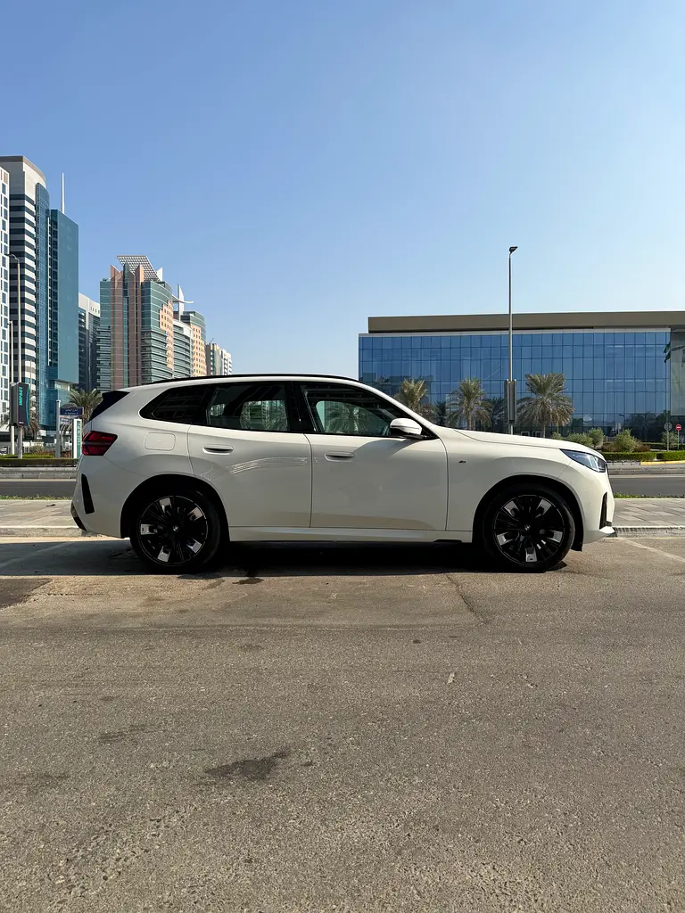 BMW X3 xDrive30i M Sport 2026 - photo 6 - Import Émirats | International Cars