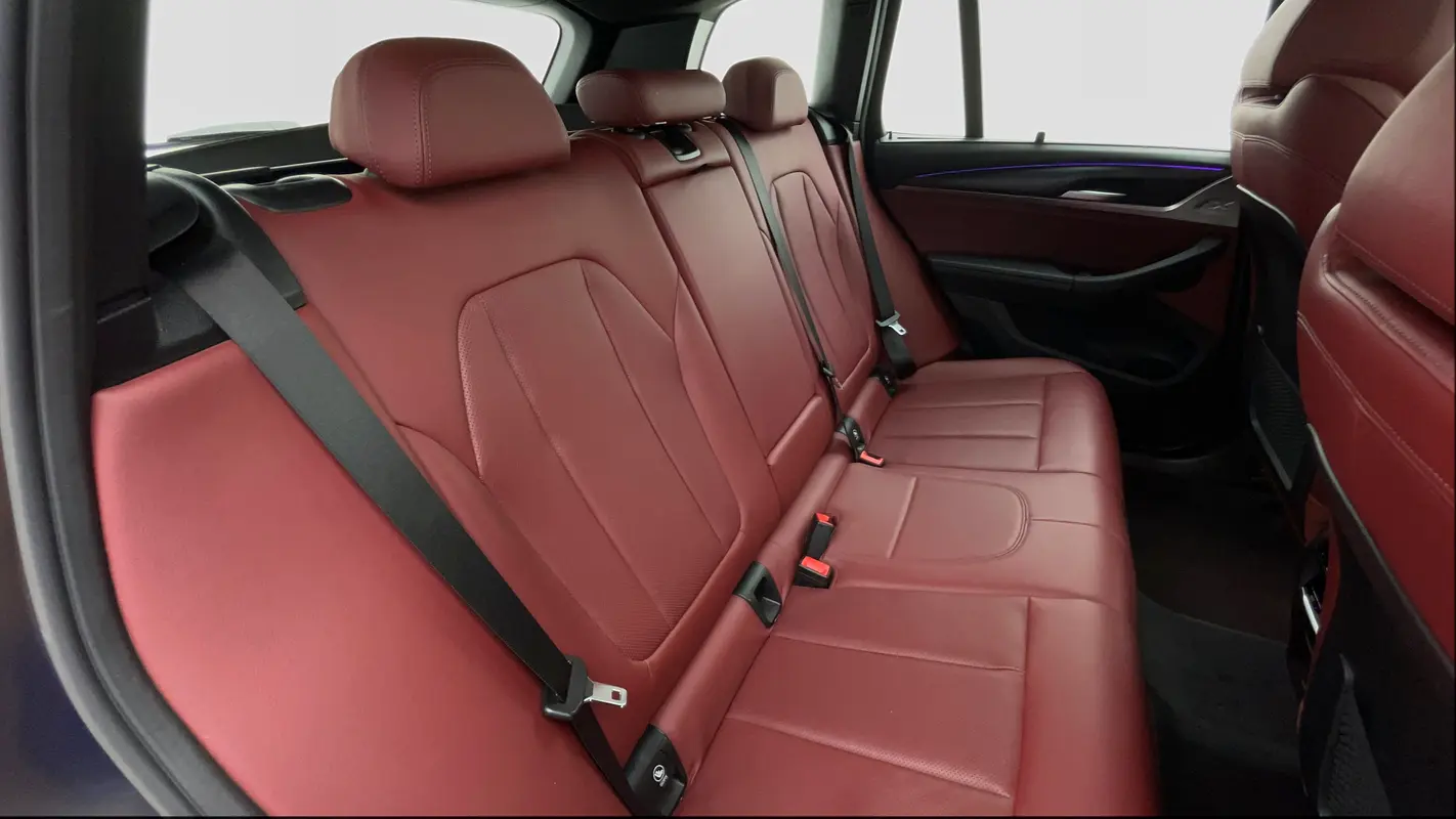 BMW X3 xDrive 30i M Sport 2022 - photo 10 - Import Émirats | International Cars