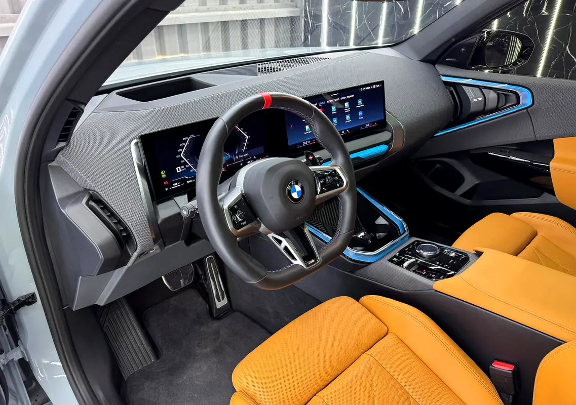 BMW X3 M50 xDrive 2025 - photo 10 - Import Émirats | International Cars