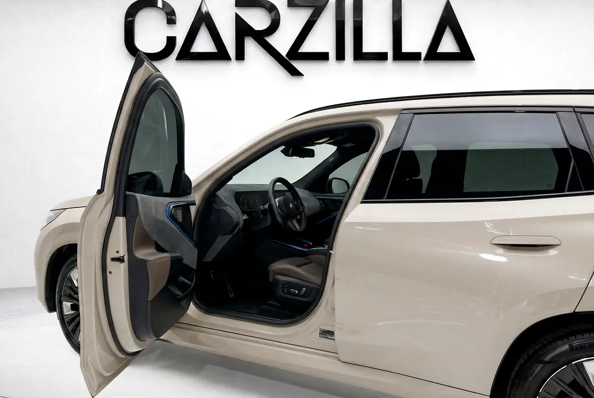 BMW X3 20 Xdrive 2025 - photo 10 - Import Émirats | International Cars