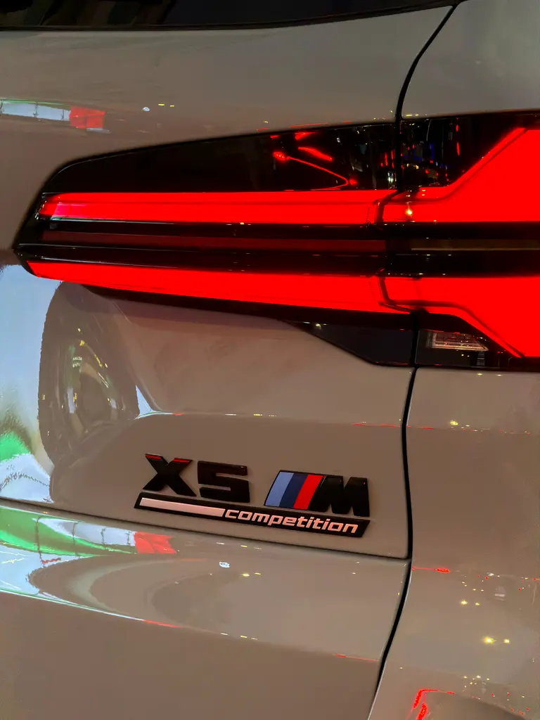 BMW X5 X5M Competition 2026 - photo 9 - Import Émirats | International Cars