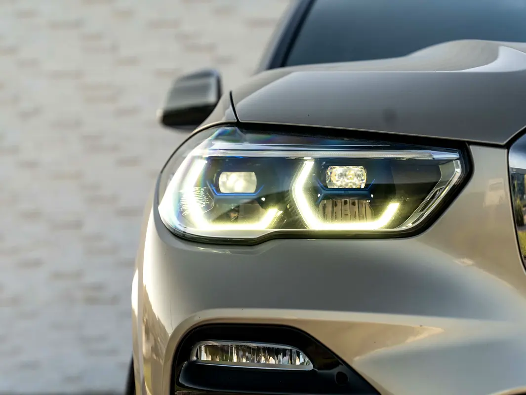 BMW X5 xDrive40i M Sport 2019 - photo 4 - Import Émirats | International Cars