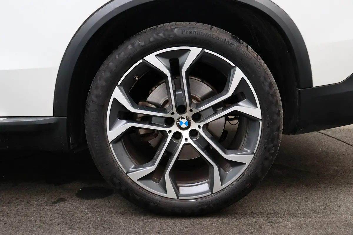 BMW X5 Xdrive 40i 2021 - photo 7 - Import Émirats | International Cars