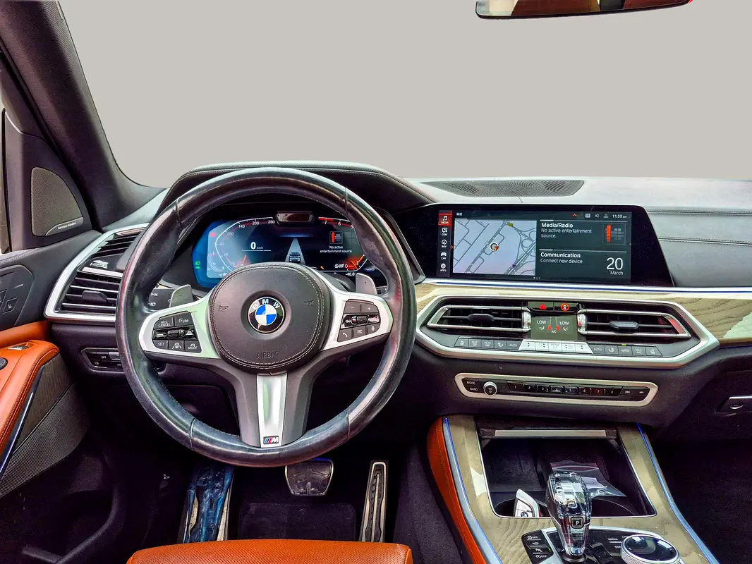 BMW X5 Xdrive 40i 2023 - photo 10 - Import Émirats | International Cars