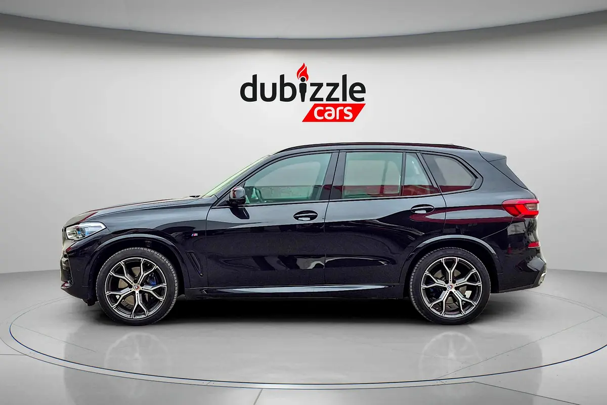 BMW X5 Xdrive 40i 2023 - photo 5 - Import Émirats | International Cars