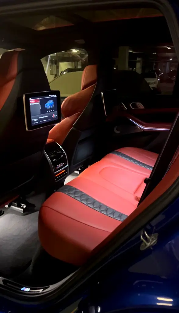 BMW X5 X5M Competition 2021 - photo 9 - Import Émirats | International Cars