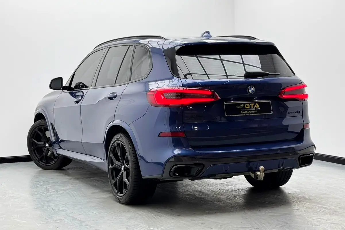 BMW X5 xDrive40i M Sport 2020 - photo 4 - Import Émirats | International Cars