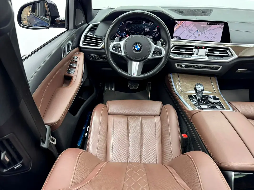 BMW X5 xDrive40i M Sport 2020 - photo 8 - Import Émirats | International Cars