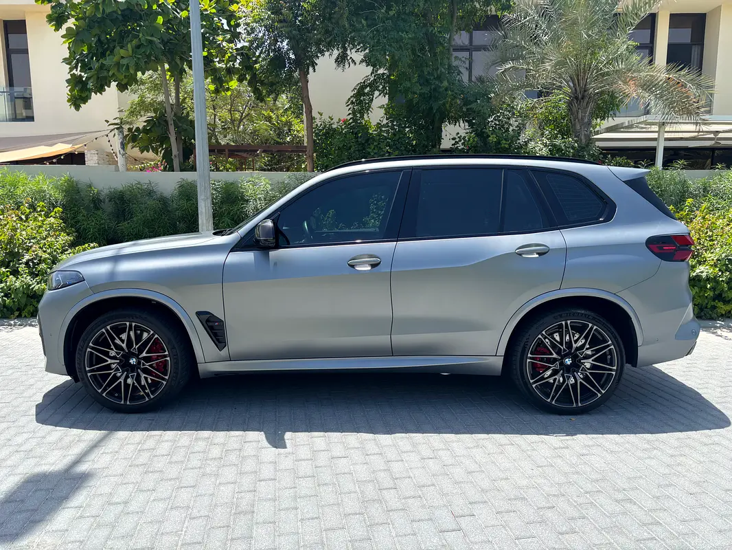 BMW X5 X5M Competition 2025 - photo 4 - Import Émirats | International Cars