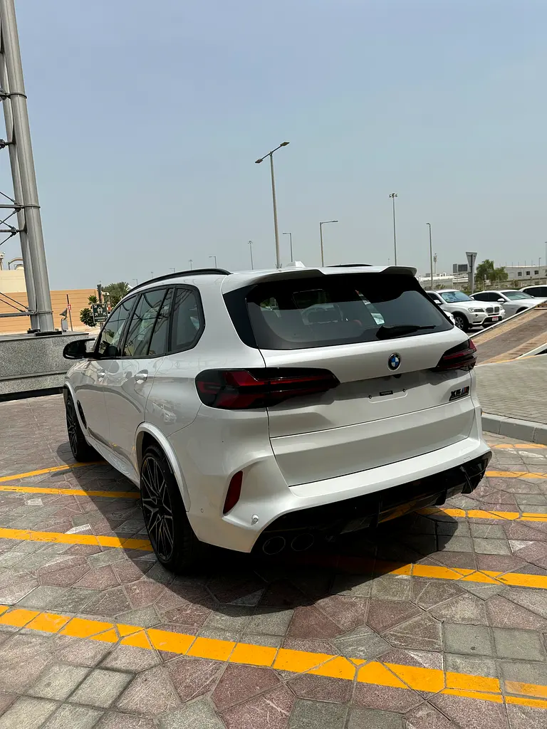 BMW X5 X5M Competition 2026 - photo 8 - Import Émirats | International Cars
