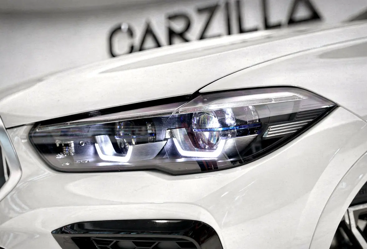 BMW X6 xDrive40i M Sport 2022 - photo 6 - Import Émirats | International Cars