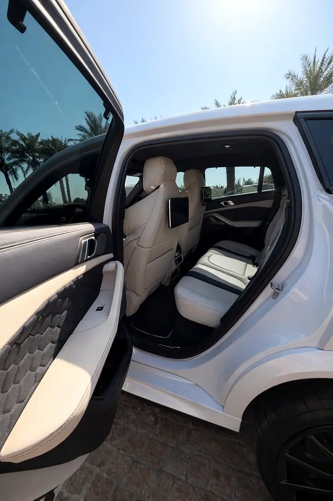 BMW X6 X6M Competition 2021 - photo 7 - Import Émirats | International Cars