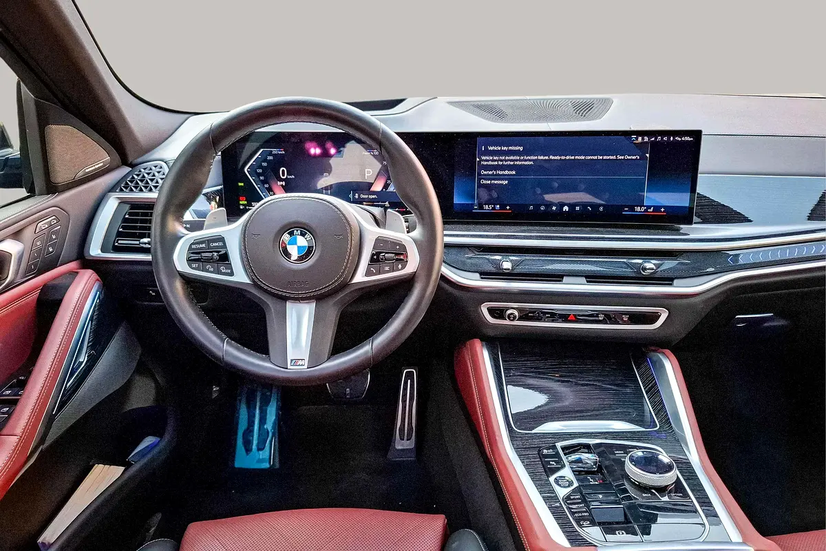 BMW X6 xDrive40i 2024 - photo 10 - Import Émirats | International Cars