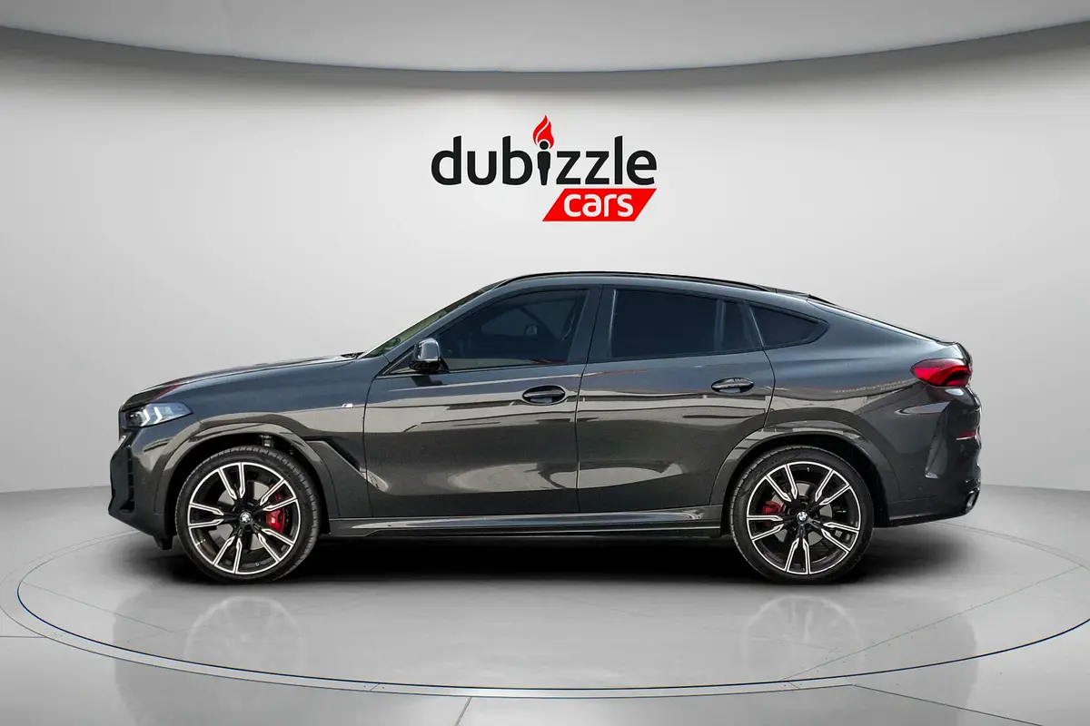 BMW X6 xDrive40i 2024 - photo 5 - Import Émirats | International Cars