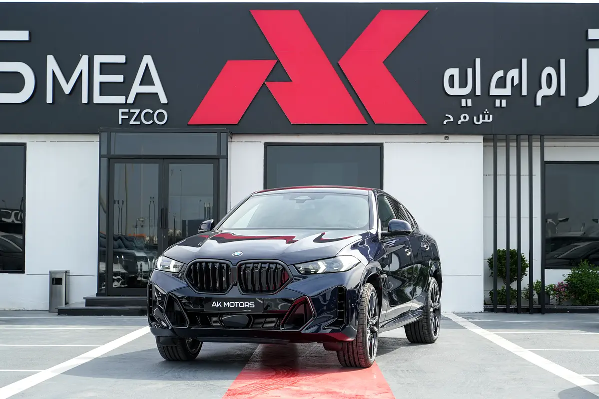 BMW X6 4.4i V8 2026 - photo 3 - Import Émirats | International Cars