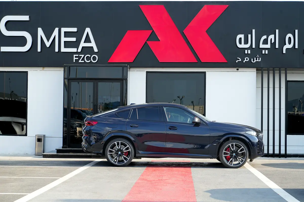 BMW X6 Other 2026 - photo 8 - Import Émirats | International Cars