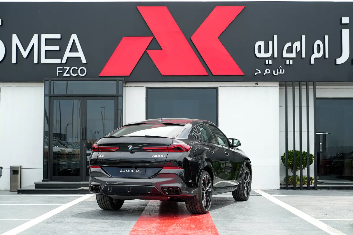 BMW X6 M60i 2026 - photo 4 - Import Émirats | International Cars