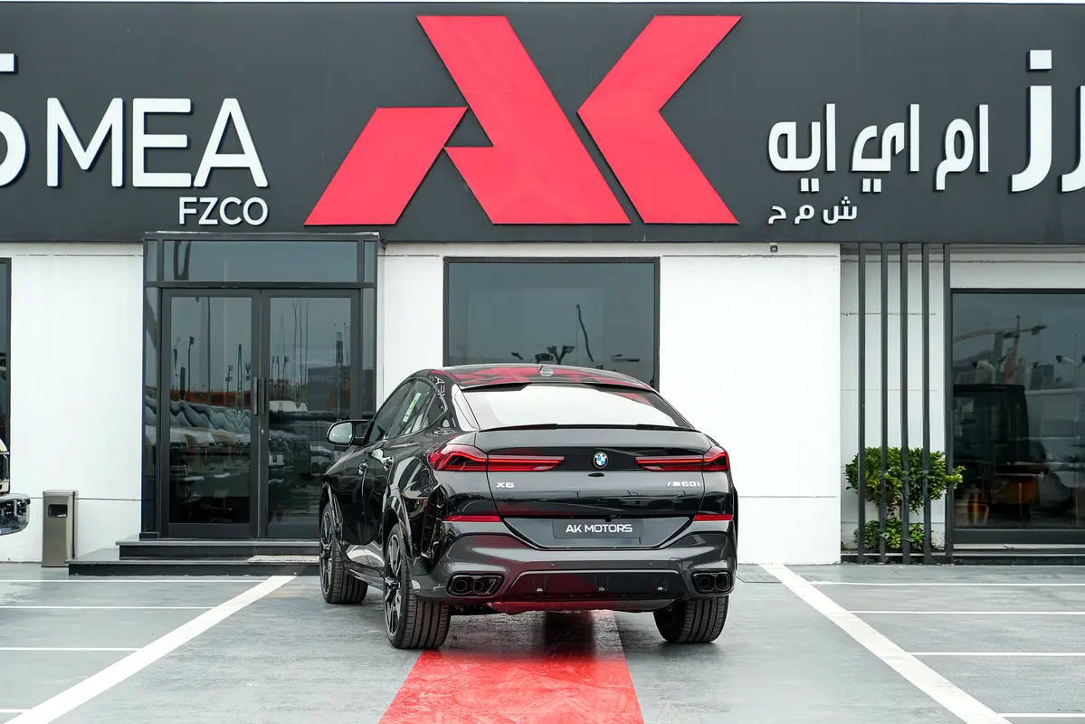 BMW X6 M60i 2026 - photo 6 - Import Émirats | International Cars