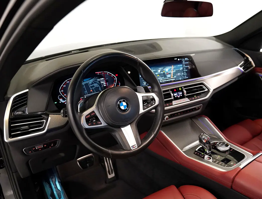 BMW X6 xDrive40i M Sport 2022 - photo 9 - Import Émirats | International Cars