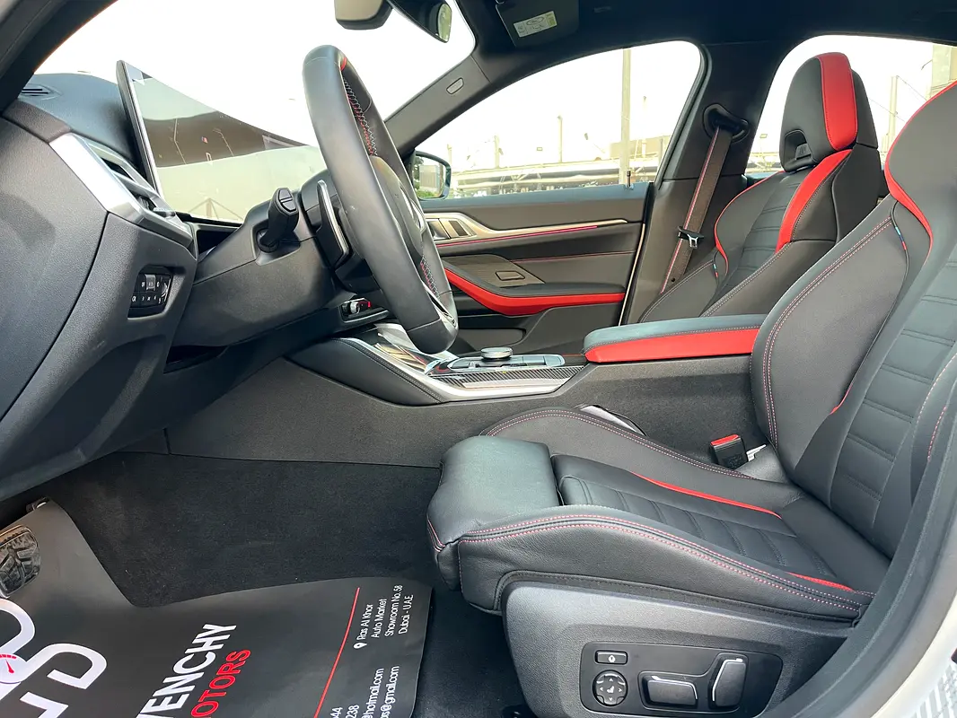 BMW 4-Series M440i xDrive 2025 - photo 10 - Import Émirats | International Cars