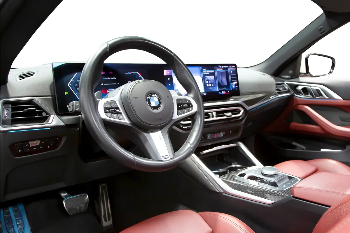 BMW 4-Series M440i xDrive Convertible 2024 - photo 5 - Import Émirats | International Cars