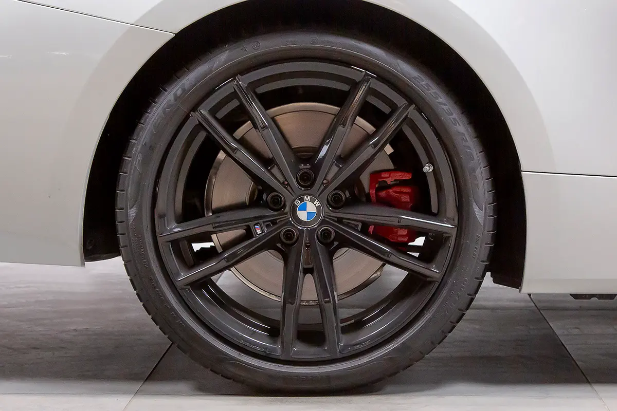 BMW 4-Series M440i xDrive Convertible 2024 - photo 6 - Import Émirats | International Cars