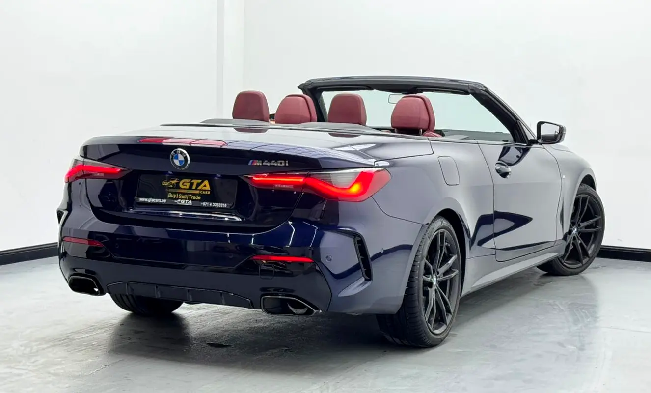 BMW 4-Series 440i xDrive Convertible 2024 - photo 7 - Import Émirats | International Cars