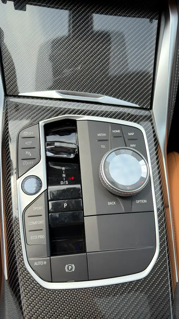 BMW 4-Series M440i xDrive 2026 - photo 11 - Import Émirats | International Cars