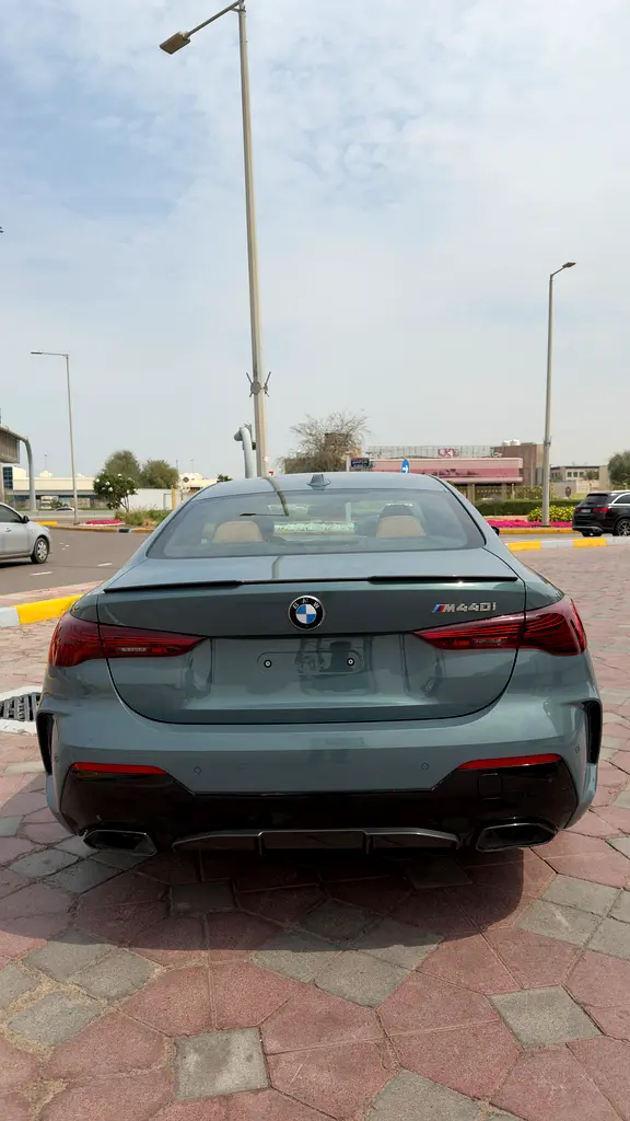 BMW 4-Series M440i xDrive 2026 - photo 3 - Import Émirats | International Cars