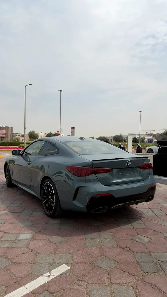 BMW 4-Series M440i xDrive 2026 - photo 7 - Import Émirats | International Cars