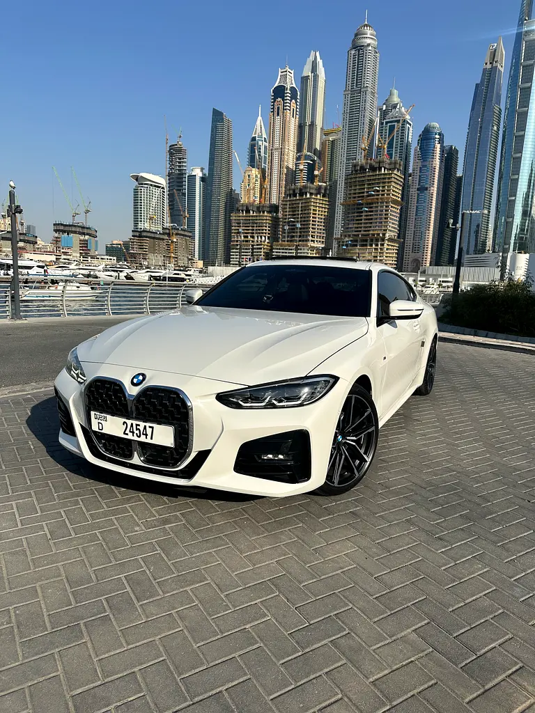BMW 4-Series 420i M Sport 2024 - photo 4 - Import Émirats | International Cars