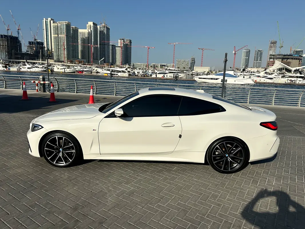 BMW 4-Series 420i M Sport 2024 - photo 6 - Import Émirats | International Cars