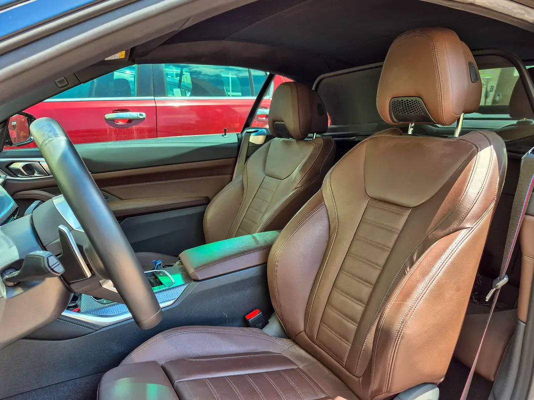 BMW 4-Series 430i Convertible 2025 - photo 12 - Import Émirats | International Cars