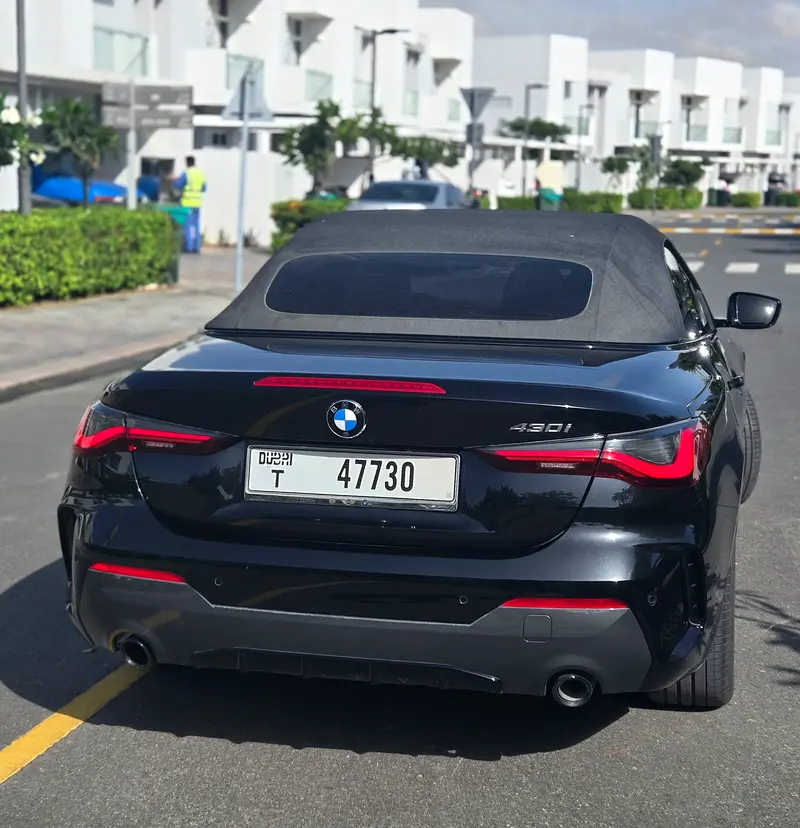 BMW 4-Series 430i Convertible 2024 - photo 4 - Import Émirats | International Cars