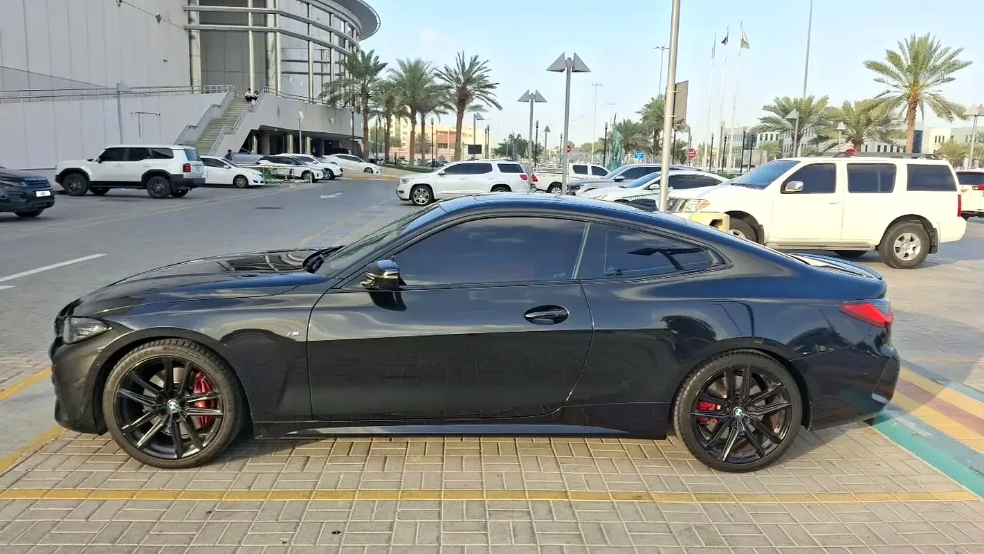 BMW 4-Series 430i M Sport 2022 - photo 8 - Import Émirats | International Cars