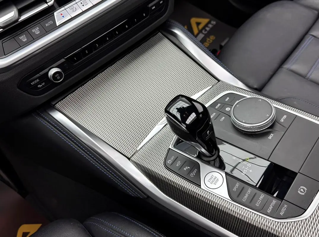 BMW 4-Series M440i xDrive 2022 - photo 10 - Import Émirats | International Cars