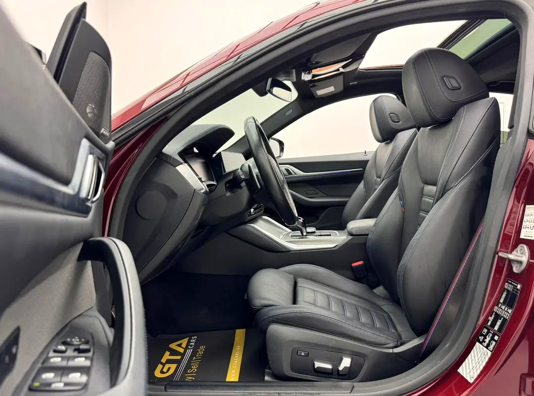 BMW 4-Series M440i xDrive 2022 - photo 11 - Import Émirats | International Cars