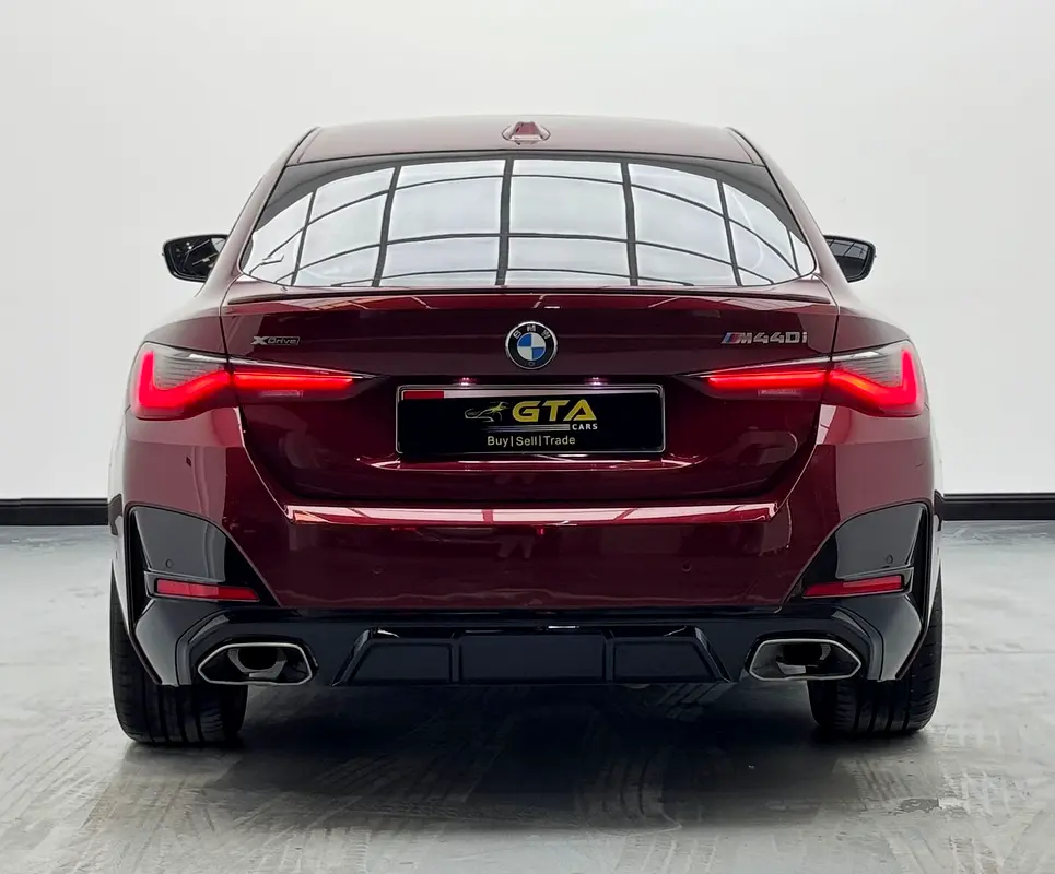 BMW 4-Series M440i xDrive 2022 - photo 5 - Import Émirats | International Cars