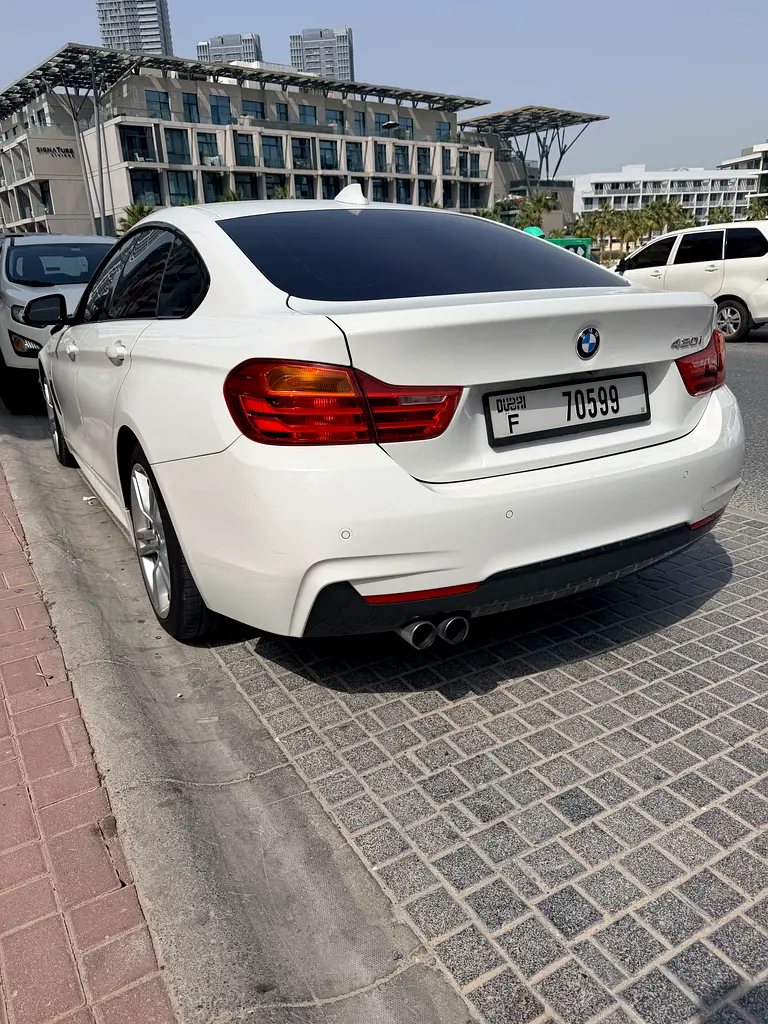 BMW 4-Series 420i M Sport 2016 - photo 2 - Import Émirats | International Cars