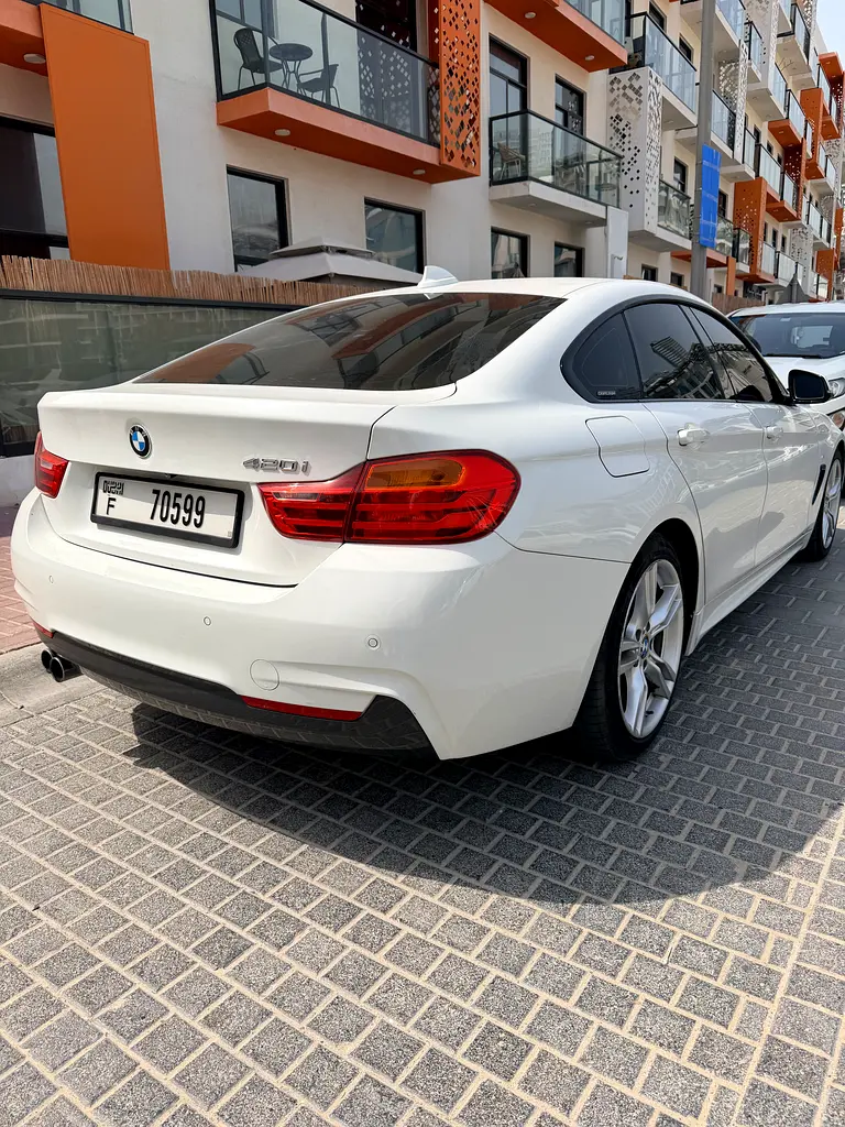 BMW 4-Series 420i M Sport 2016 - photo 3 - Import Émirats | International Cars