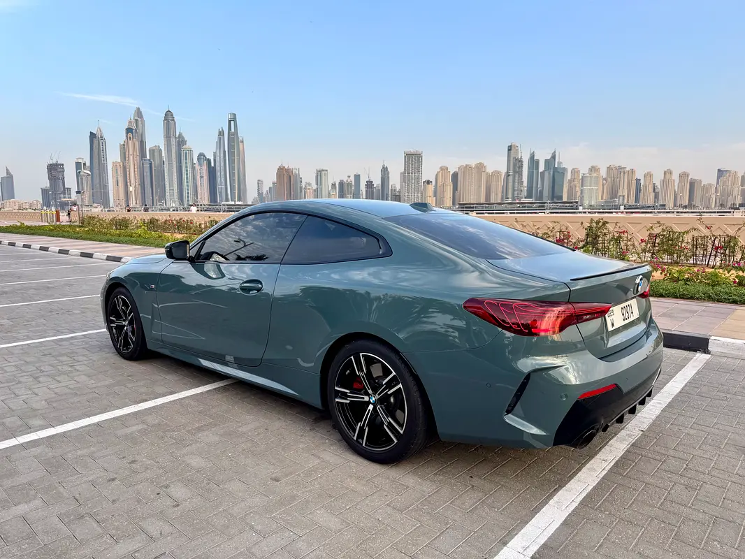 BMW 4-Series 420i M Sport 2025 - photo 5 - Import Émirats | International Cars