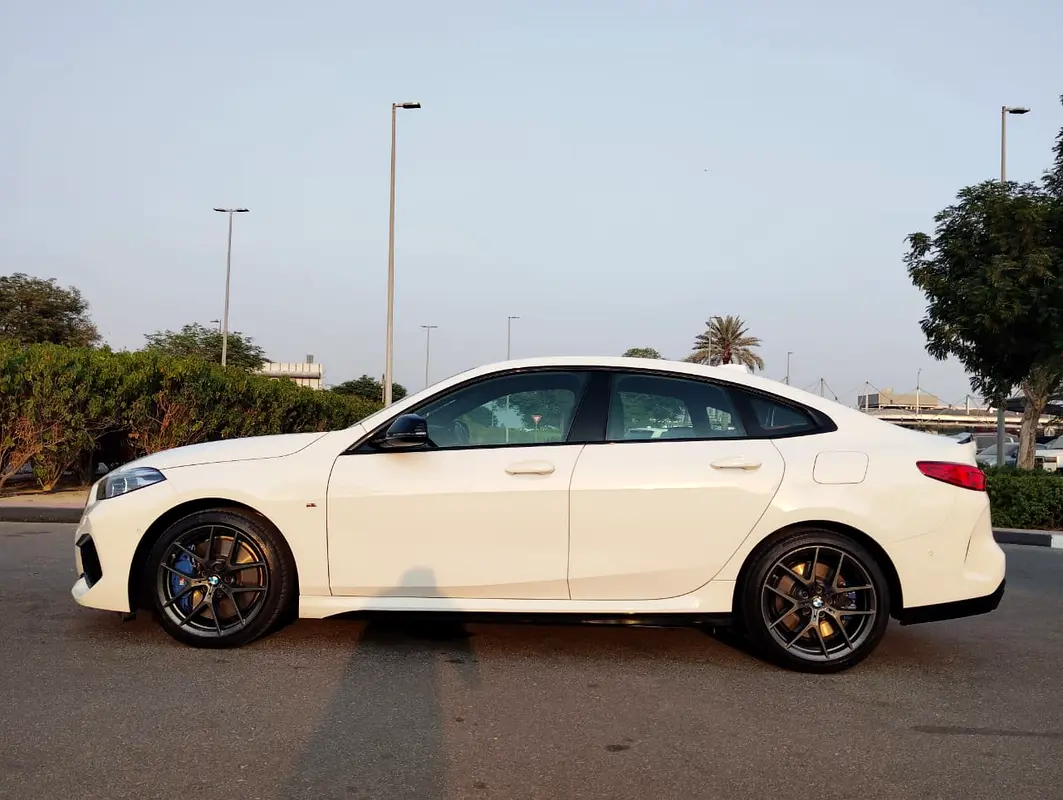 BMW 2-Series M235i 2022 - photo 5 - Import Émirats | International Cars
