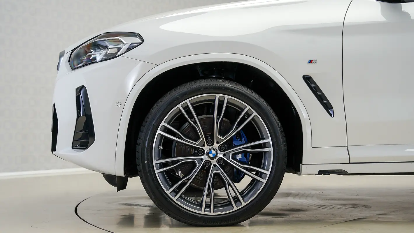 BMW X4 xDrive30i M Sport 2025 - photo 11 - Import Émirats | International Cars